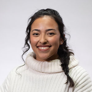 headshot photo of Jocelyn Alcala